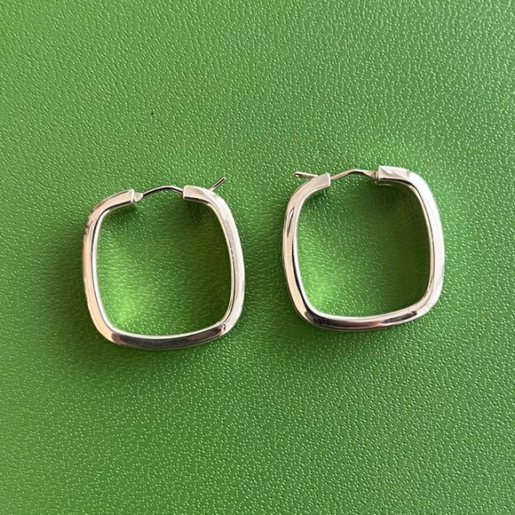 Tiffany & Co. T & CO 1837 Square Narrow Cushion Hoop Earrings - Picture 6 of 8